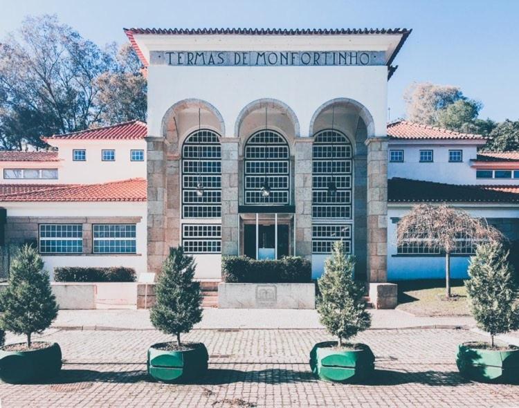 Casa Vinte & Cinco Alojamento Local بنيا جارسيا المظهر الخارجي الصورة